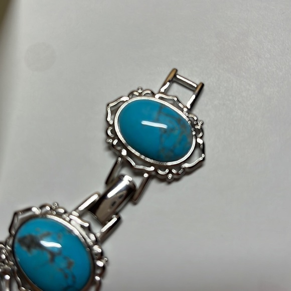 Jacqueline Kennedy Camrose and Kross JBK Faux turquoise link bracelet vintage - Picture 3 of 9